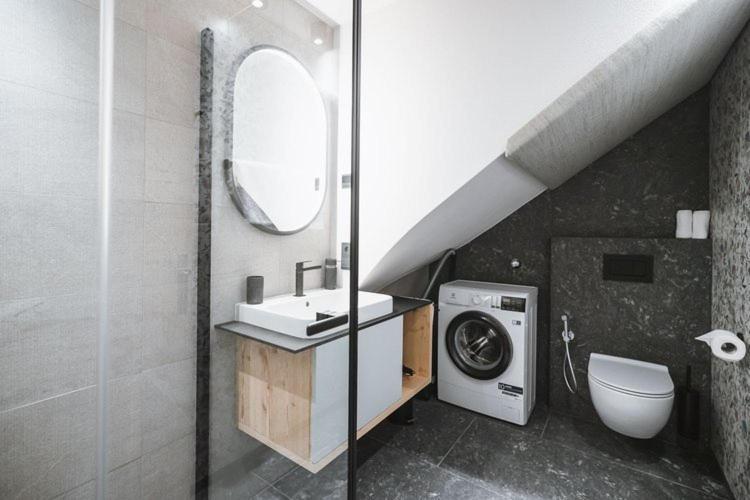 Ahrn Natur Apartment ลูตาโก ภายนอก รูปภาพ