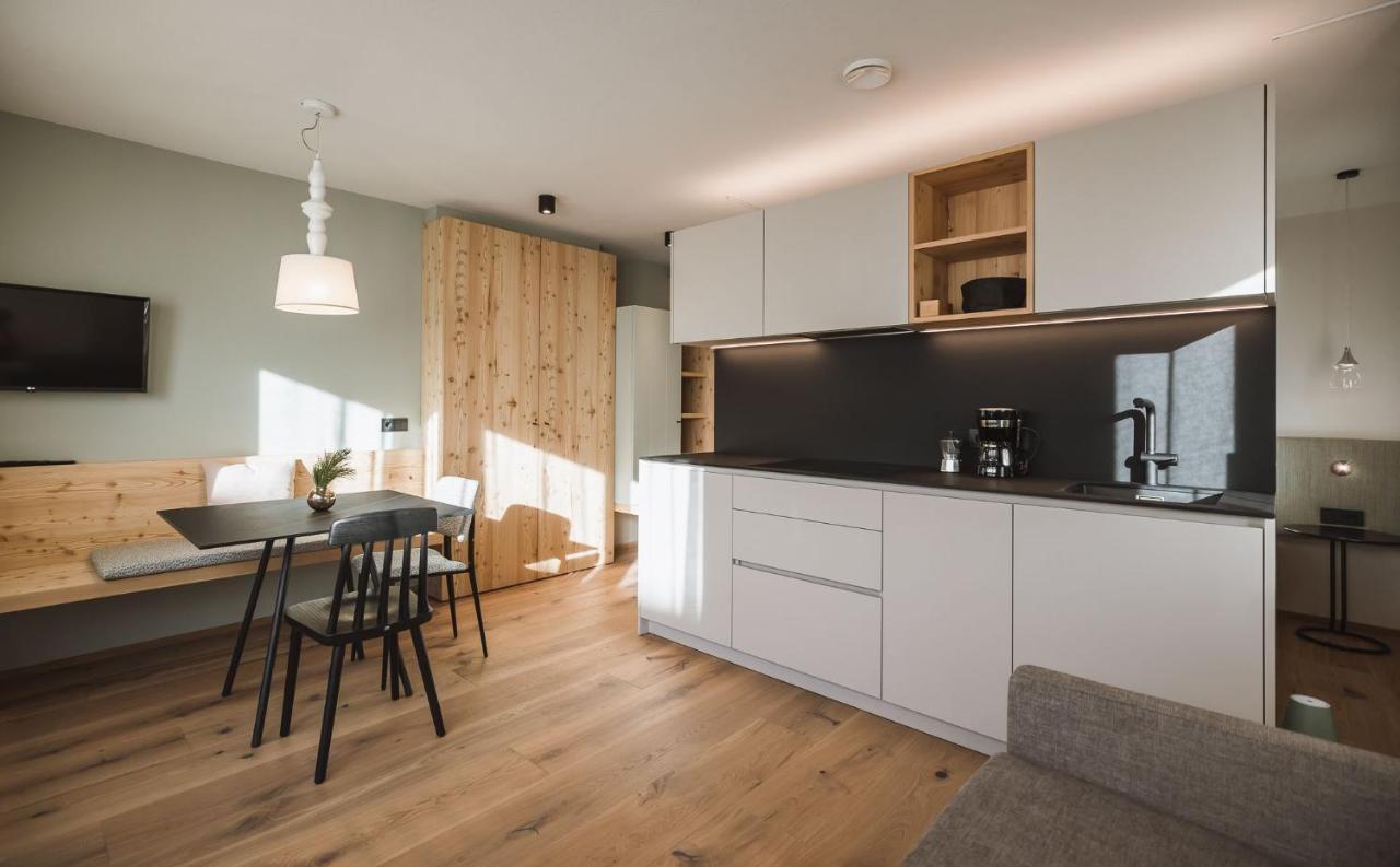 Ahrn Natur Apartment ลูตาโก ภายนอก รูปภาพ