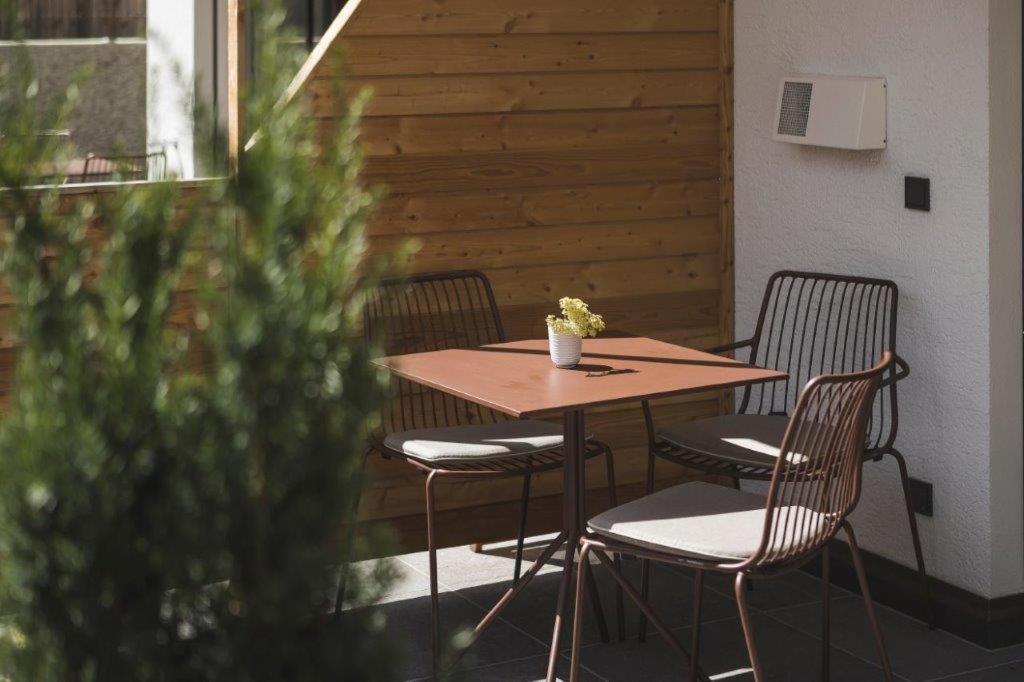 Ahrn Natur Apartment ลูตาโก ภายนอก รูปภาพ